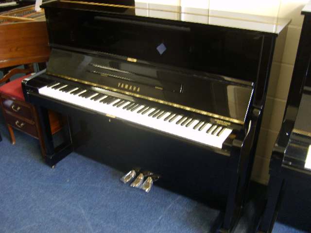 yamaha pianos, steinway pianos, upright pianos, baby grand pianos