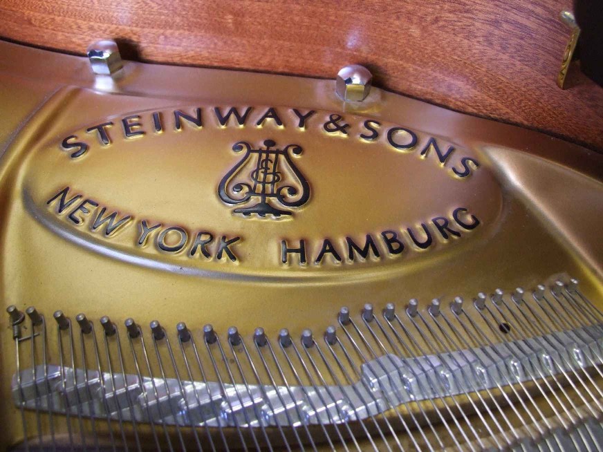 Steinway     Model M - dealers in Steinway grand pianos baby grand pianos, Fazioli, Bosendorfer, Bechstein, Bluthner, Yamaha