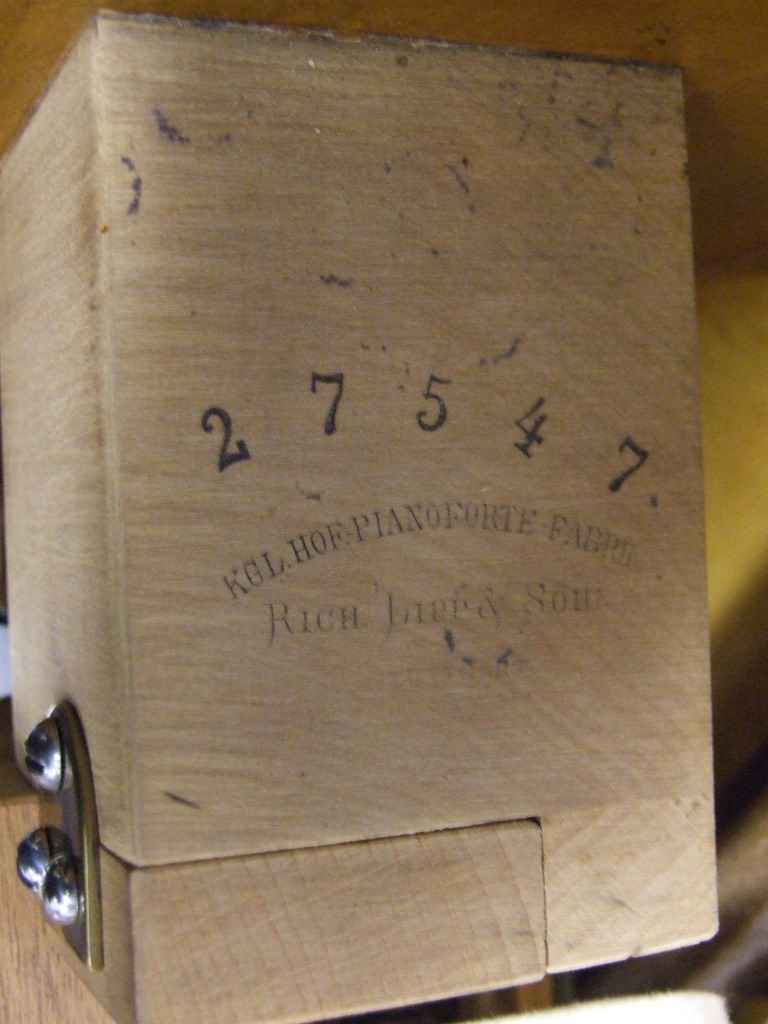 Richard Lipp  - dealers in Steinway grand pianos baby grand pianos, Fazioli, Bosendorfer, Bechstein, Bluthner, Yamaha