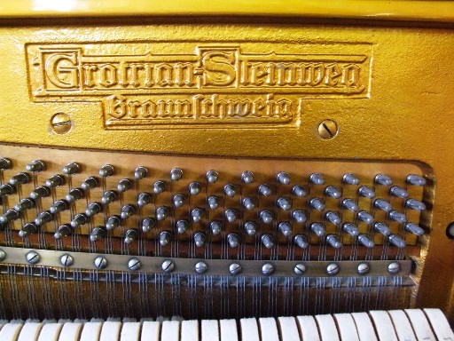 Grotrian Steinweg Upright Pins 01 Sell My Grotrian Steinweg piano
