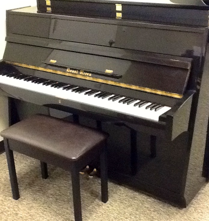 Pearl River  Pianos-Pianos for Sale