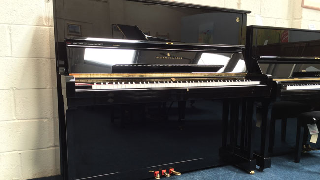 steinway_model_k_02